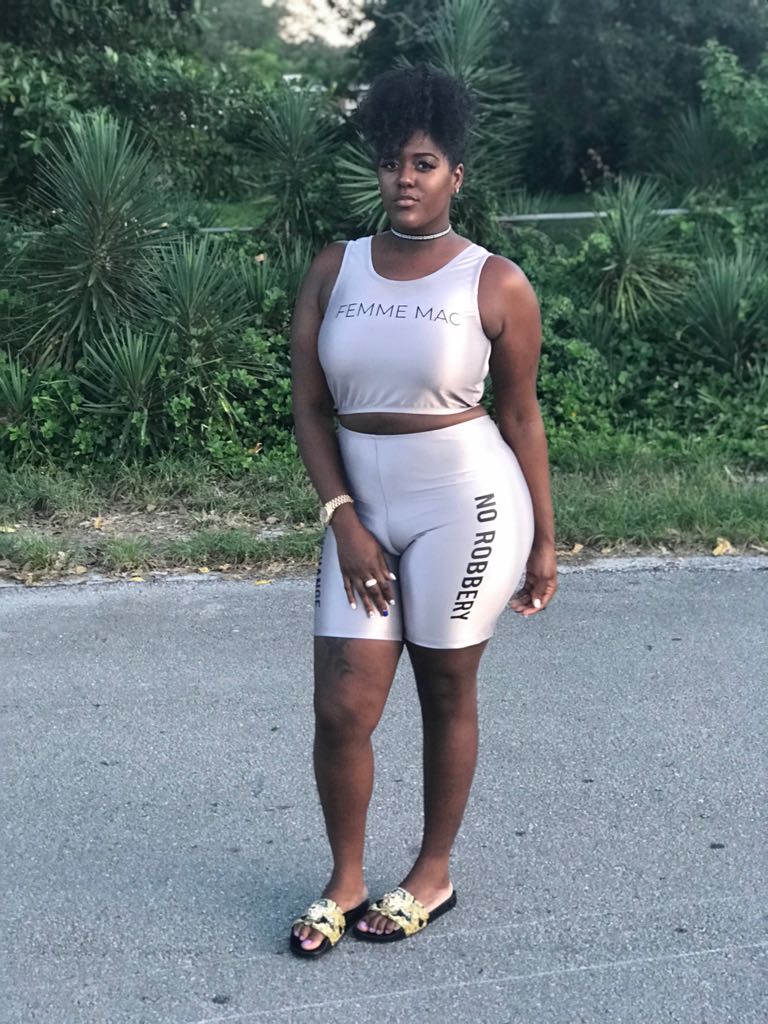 Short femme legging clearance